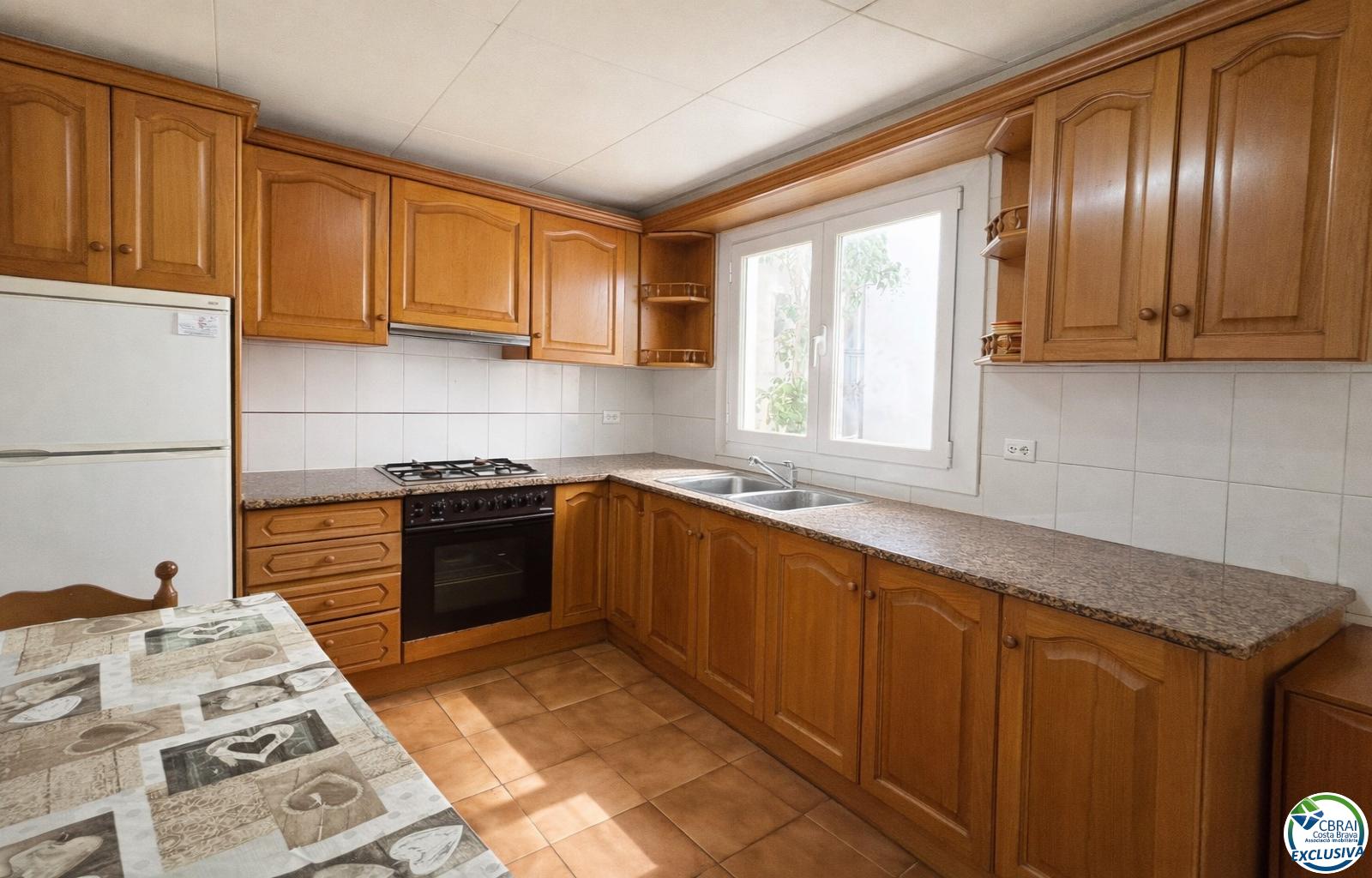 Maison avec une vue imprenable au centre de Torroella de Montgrí. - Casc Urbà - Ref. CBR6366 - photo 5