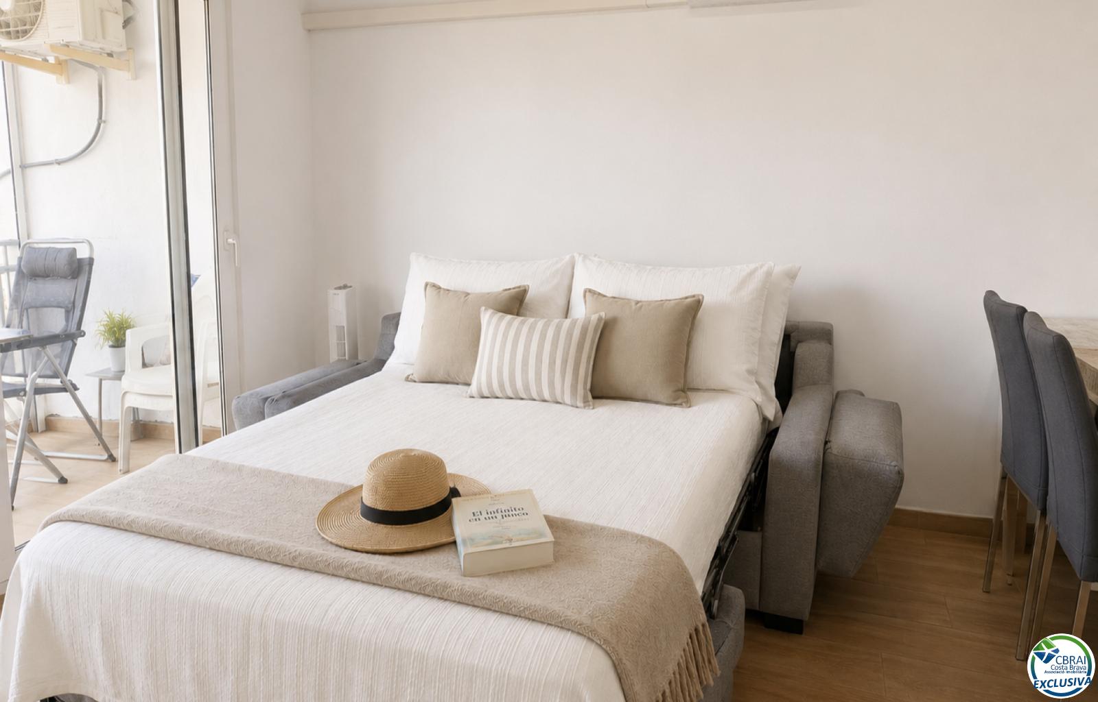 Fully renovated apartment just 100 metres from the beach Tourist licence - Muga - Ref. CBR6614 - photo 10