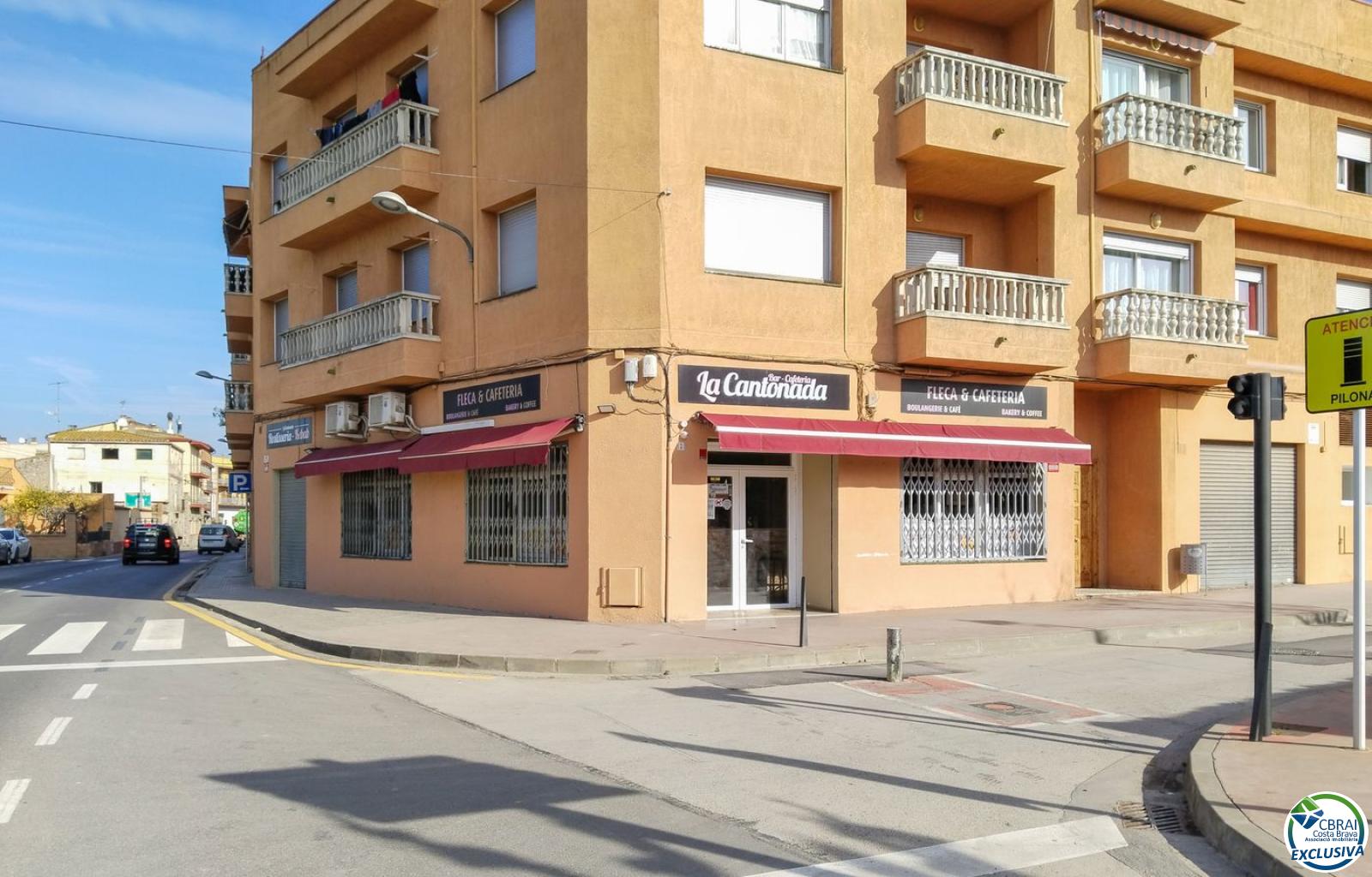 Bar-restaurant for sale - Casc urbà - Ref. CBR6419 - photo 2
