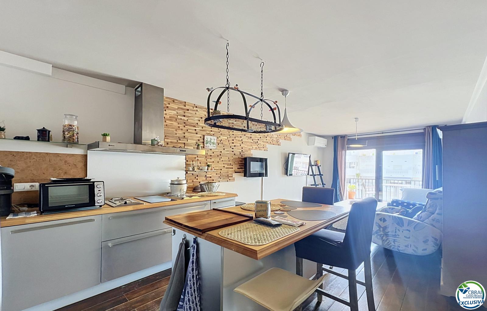 Canal-view apartment with terrace and parking in Empuriabrava - Alberes - Ref. CBR6563 - photo 3
