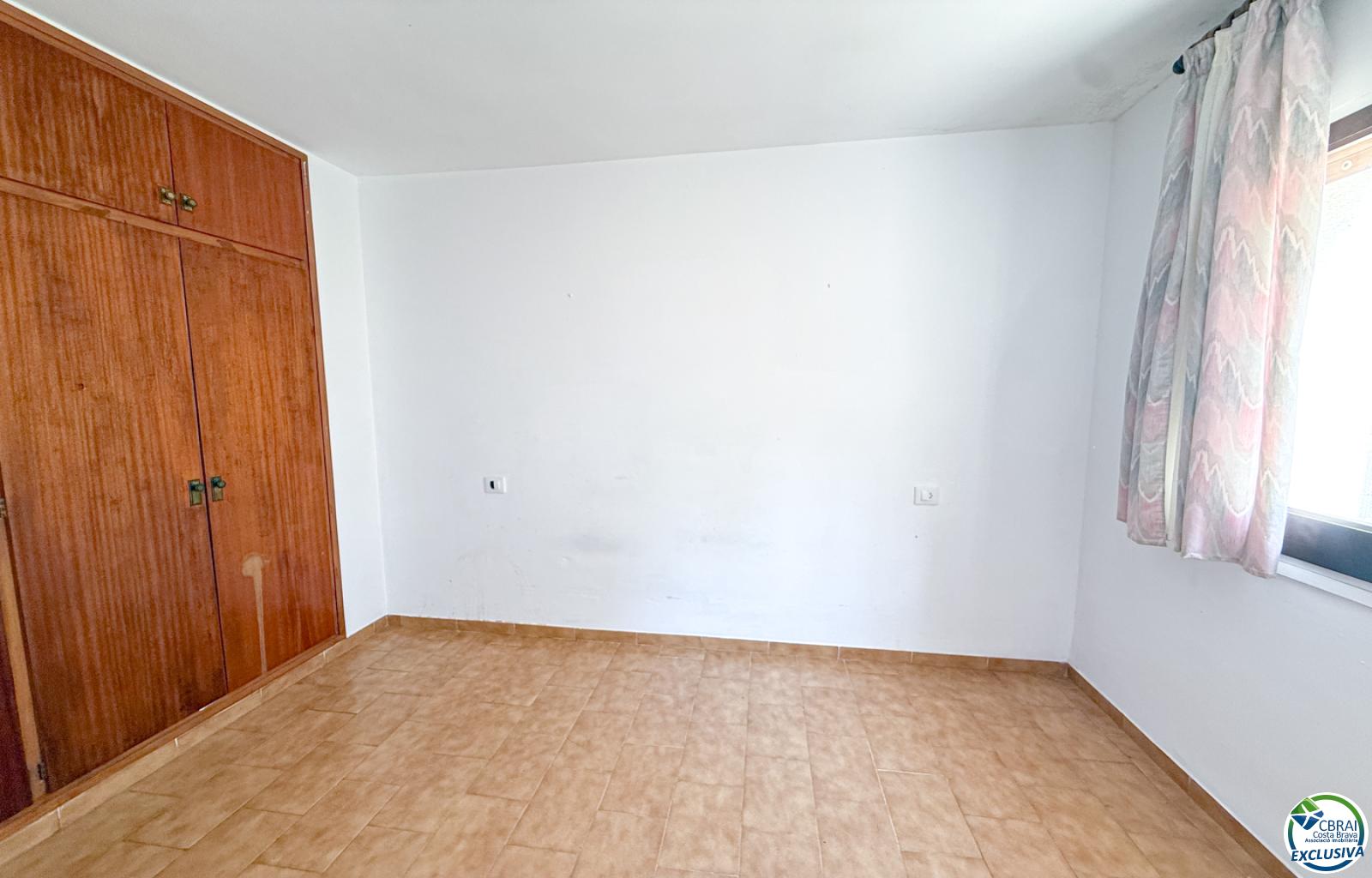 Apartment for Sale in Roses - Centre - Ref. CBR6600 - photo 3