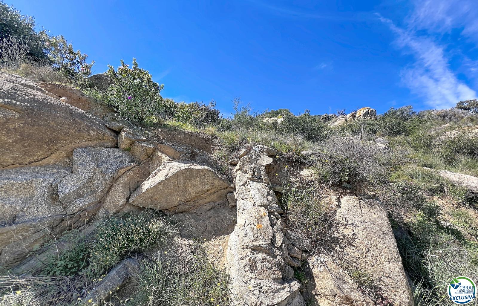 Exceptional plot with panoramic views over Canyelles Bay - Puig Rom - Ref. CBR6402 - photo 8