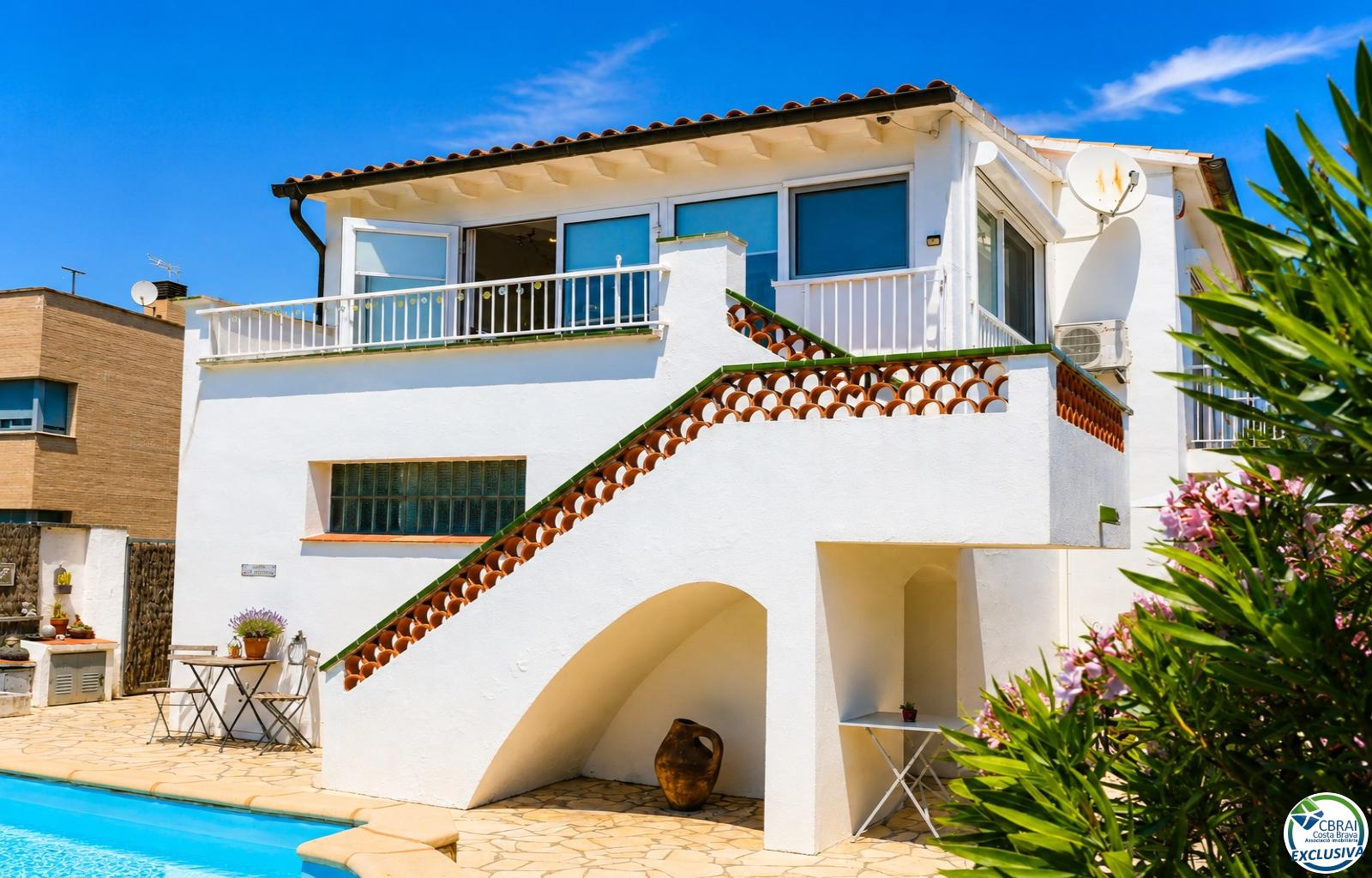 Very well-maintained house and very well located in La Garriga, Roses. - Ref. CBR6511 - photo 3