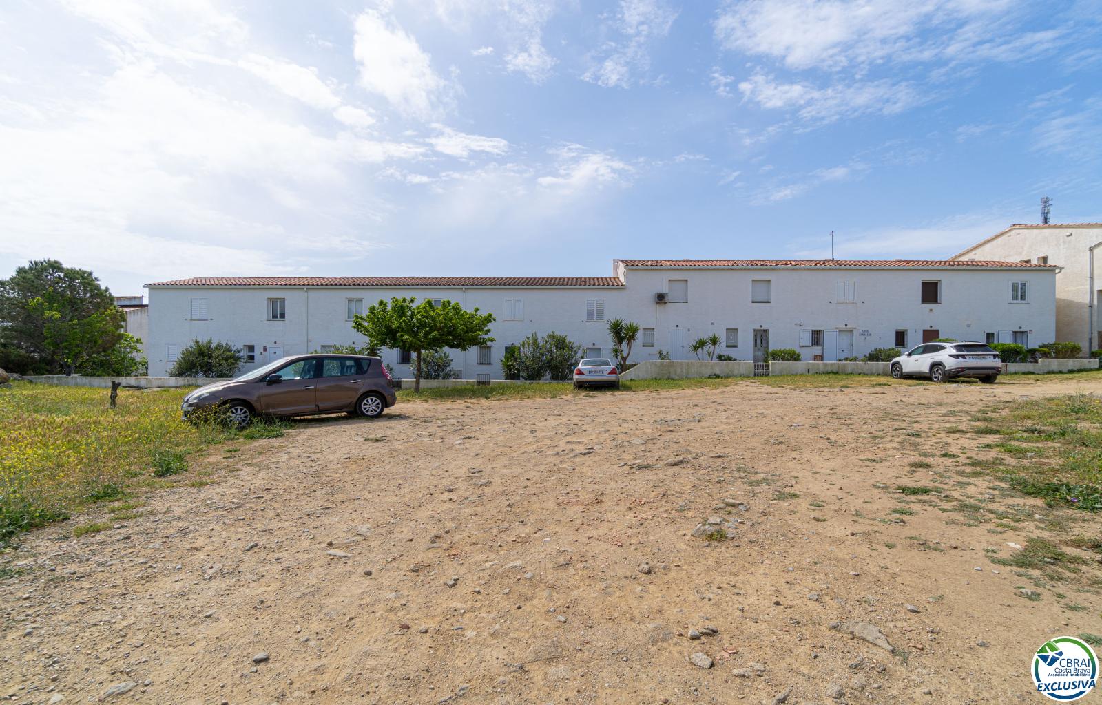 Semi-detached chalet for sale on Joan Timoneda Street - Canyelles - Ref. CBR6446 - photo 30