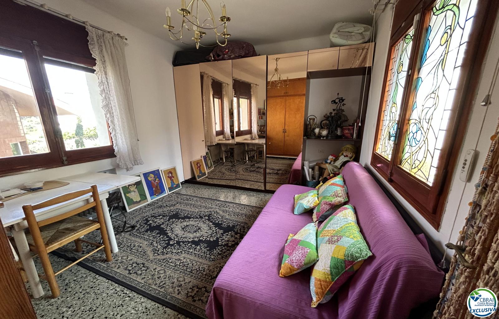 House in Llançà with a tourist license, sea views, and just a few meters from the beach. - Grifeu - Ref. CBR6637 - photo 28