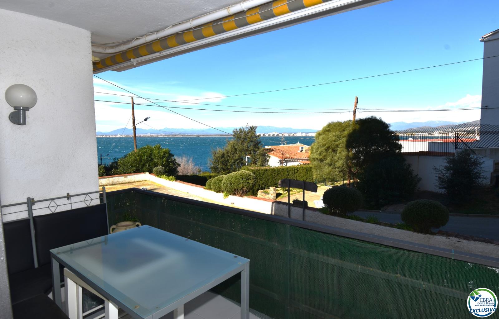 ROSES-LLOSA: Sea view apartment for sale - 2on Moll - Ref. CBR6337 - photo 2