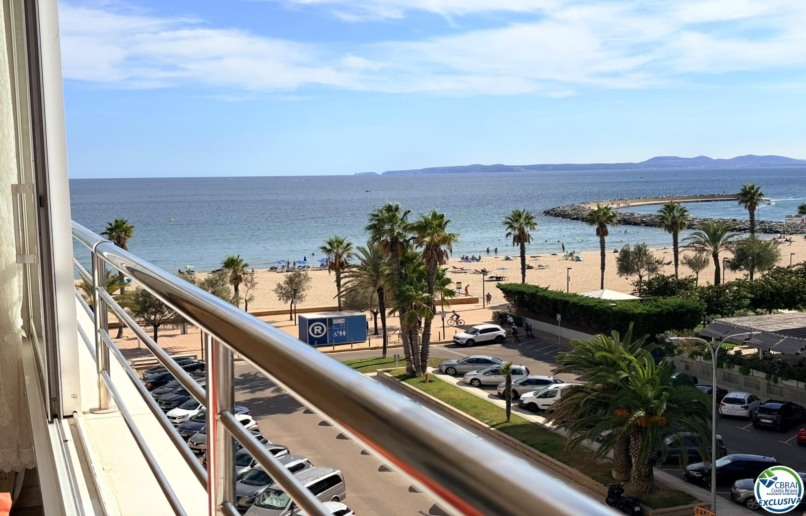 Seafront location, spectacular sea views and fully renovated - Santa Margarida - Ref. CBR6663