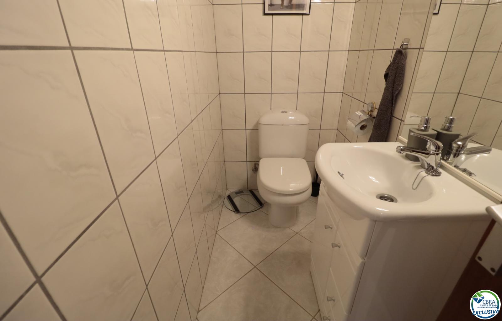 Very well-maintained house and very well located in La Garriga, Roses. - Ref. CBR6511 - photo 18