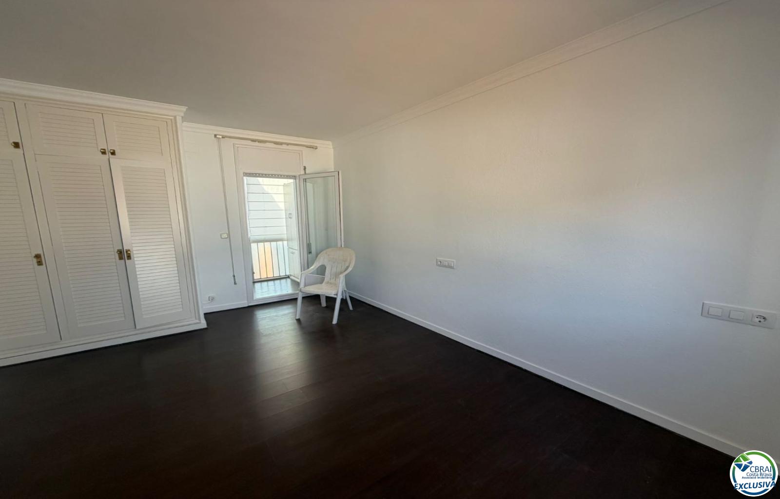 Penthouse in the heart of Roses, - Centre - Ref. CBR6397 - photo 38