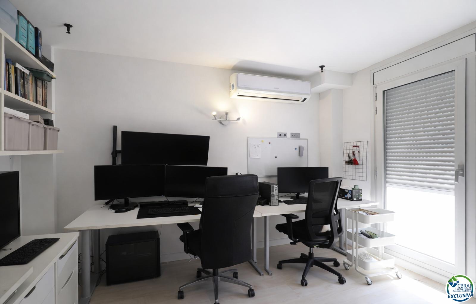 Penthouse duplex with large terrace and parking in central Roses - Centre - Ref. CBR6427 - photo 22