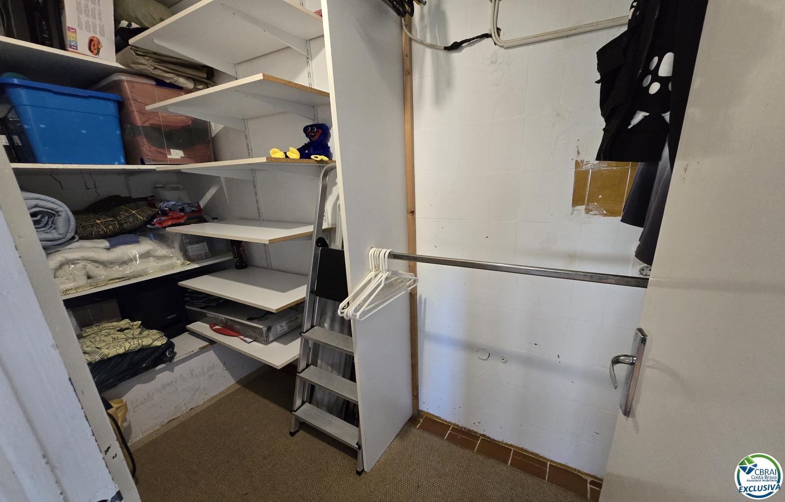 14x3.70 m Private Mooring Before the Bridges with Apartment & Parking - Salins - Ref. CBR6589 - photo 30