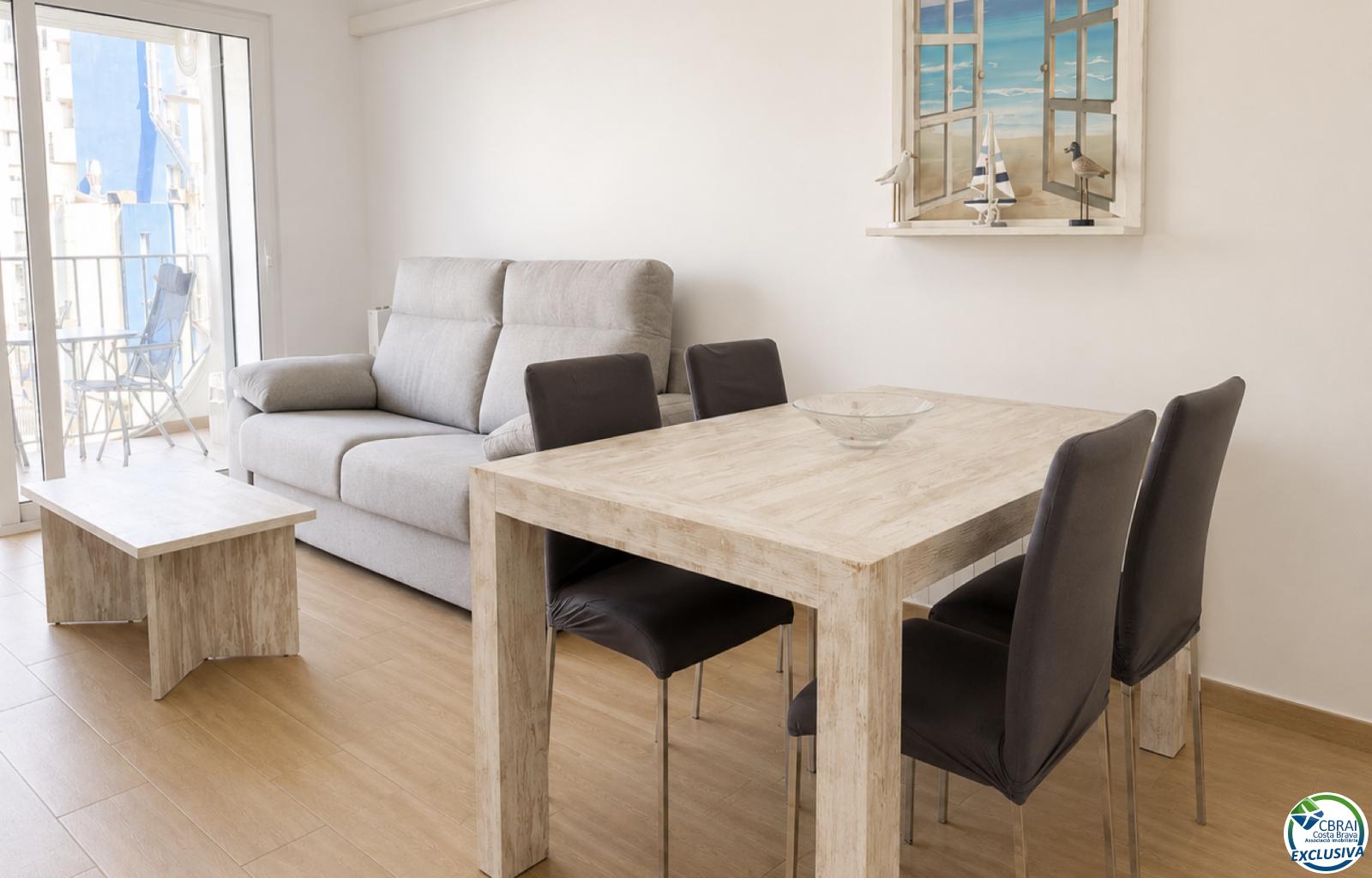 Fully renovated apartment just 100 metres from the beach Tourist licence - Muga - Ref. CBR6614 - photo 8