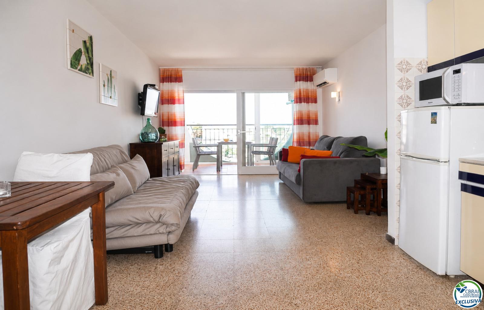 Apartment with spectacular canal views, just 3 minutes from Empuriabrava beach. - Badia - Ref. CBR6553 - photo 14