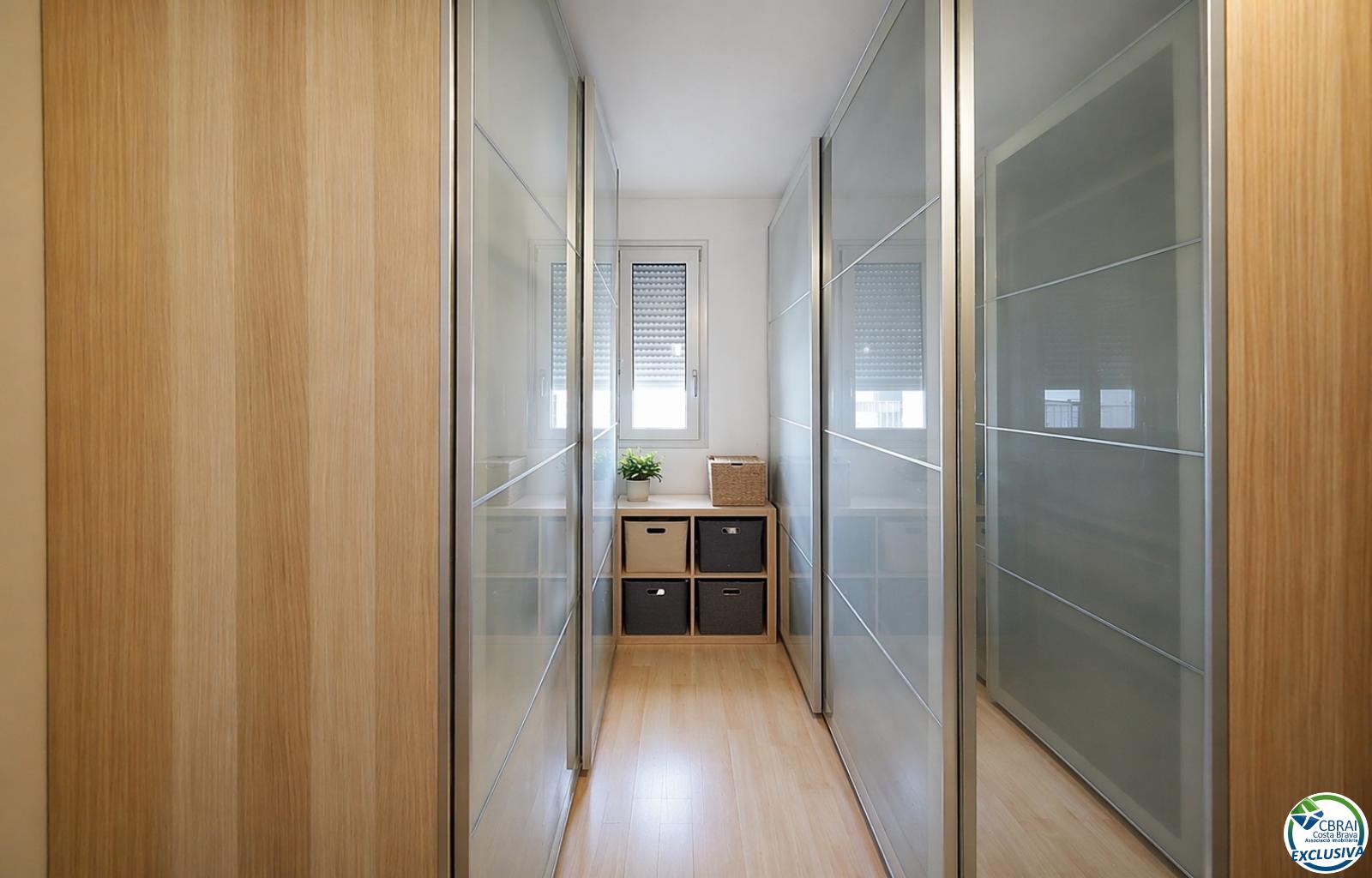 Penthouse duplex with large terrace and parking in central Roses - Centre - Ref. CBR6427 - photo 6