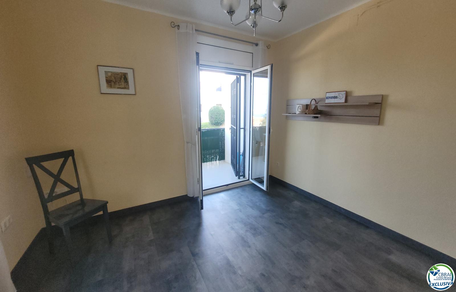 ROSES-LLOSA: Sea view apartment for sale - 2on Moll - Ref. CBR6337 - photo 7