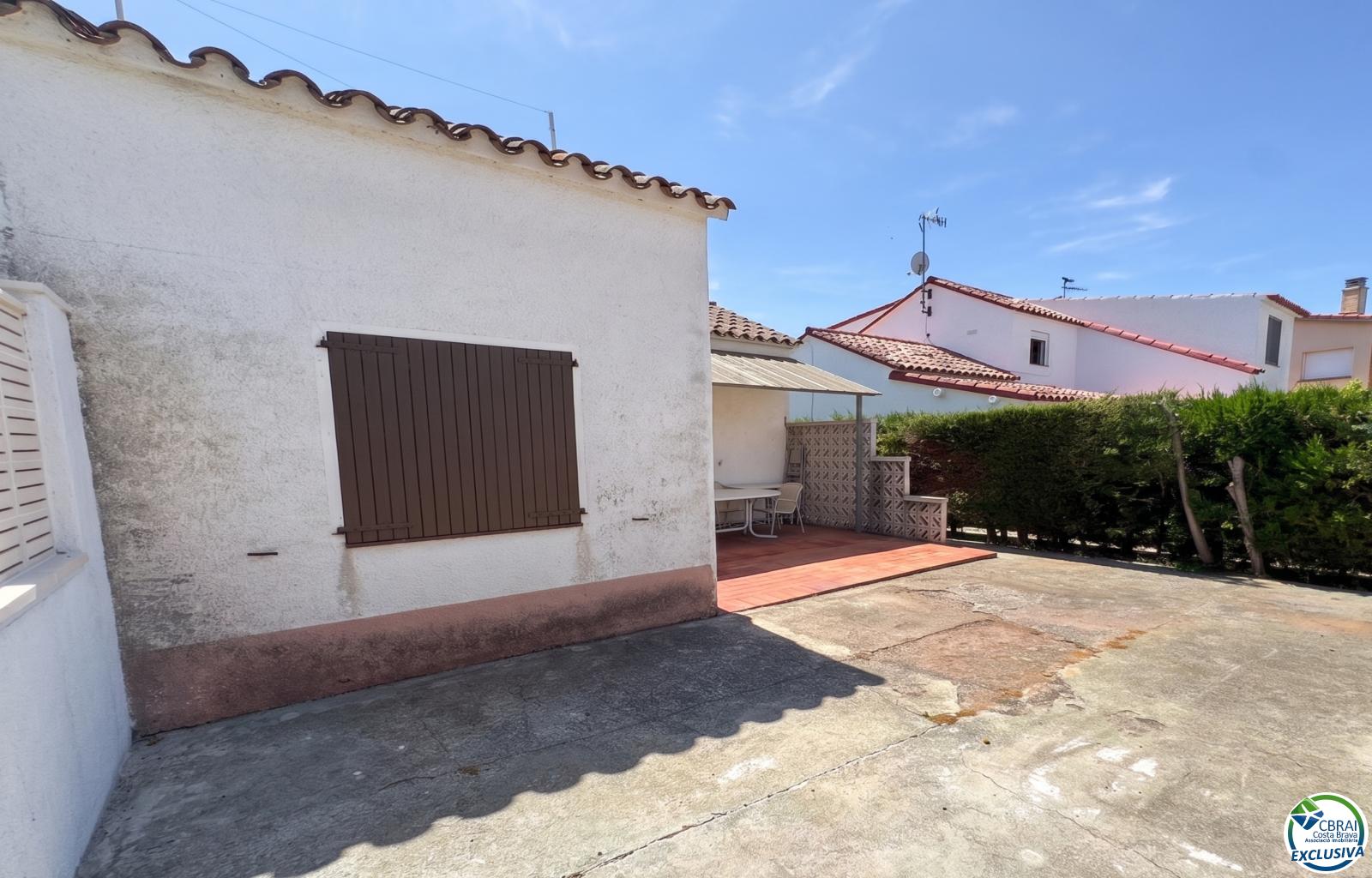 Unique opportunity in Mas Matas, Roses — Semi-detached house with private plot, ready for your renovation project - Mas Mates - Ref. CBR6588 - photo 5