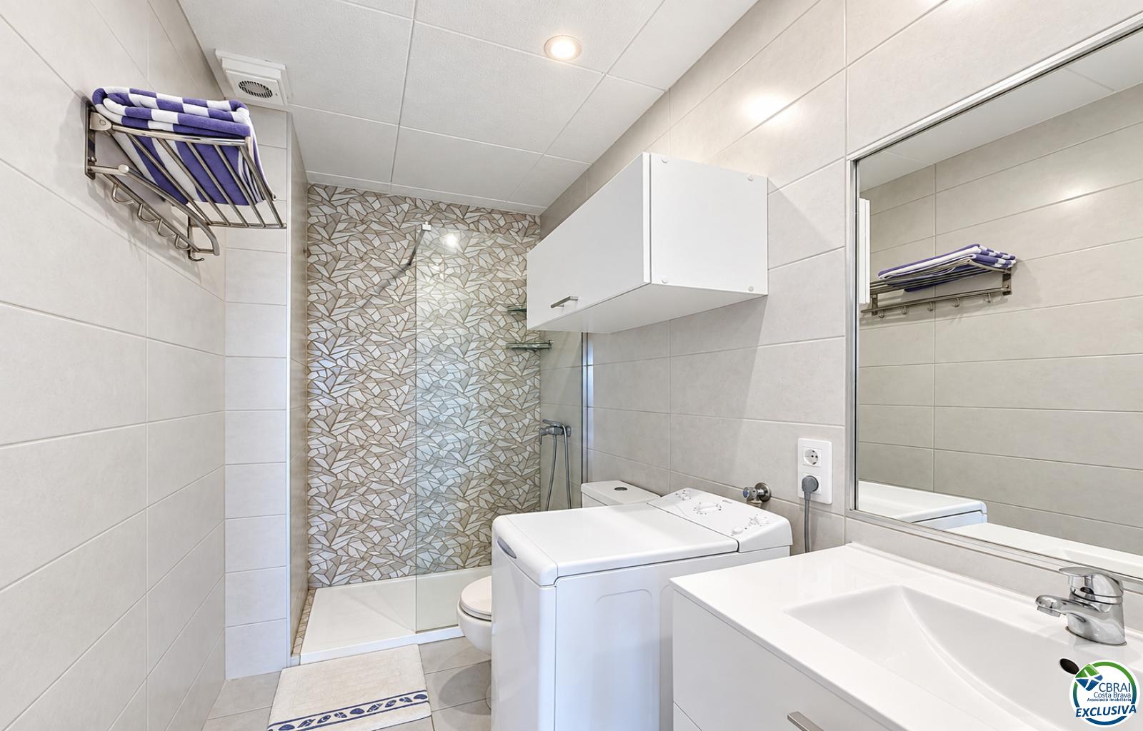 For sale 1-bedroom apartment with canal view, parking and communal pool - Freser - Ref. CBR6679 - photo 15