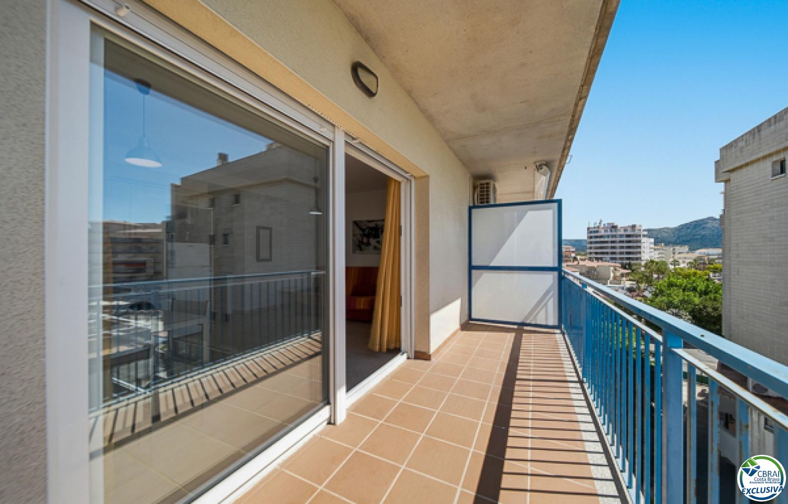 150 metres from the beach with sea views, TOURISTIC LICENCE - Santa Margarida - Ref. CBR6546 - photo 37