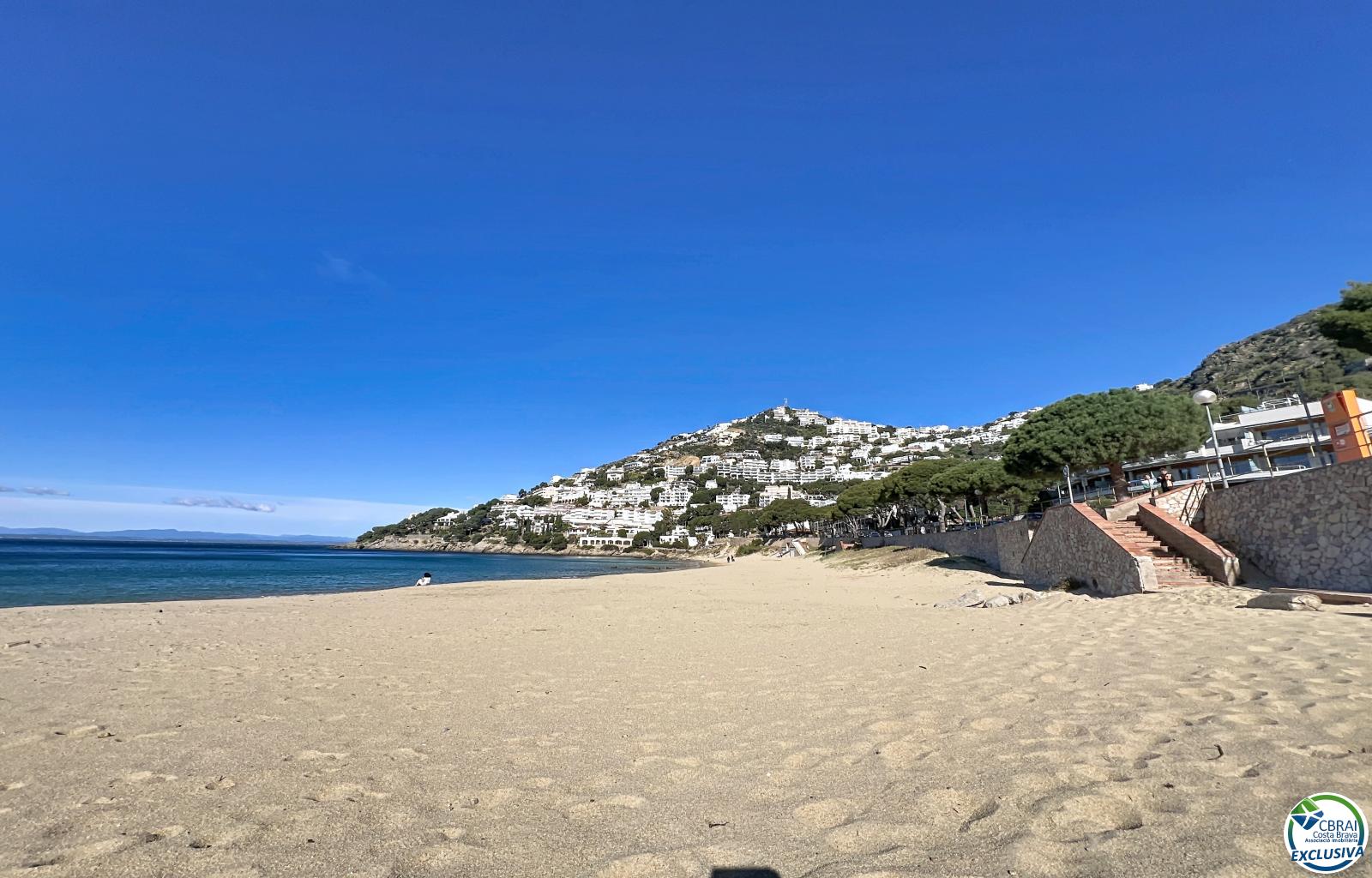 Exceptional plot with panoramic views over Canyelles Bay - Puig Rom - Ref. CBR6402 - photo 10
