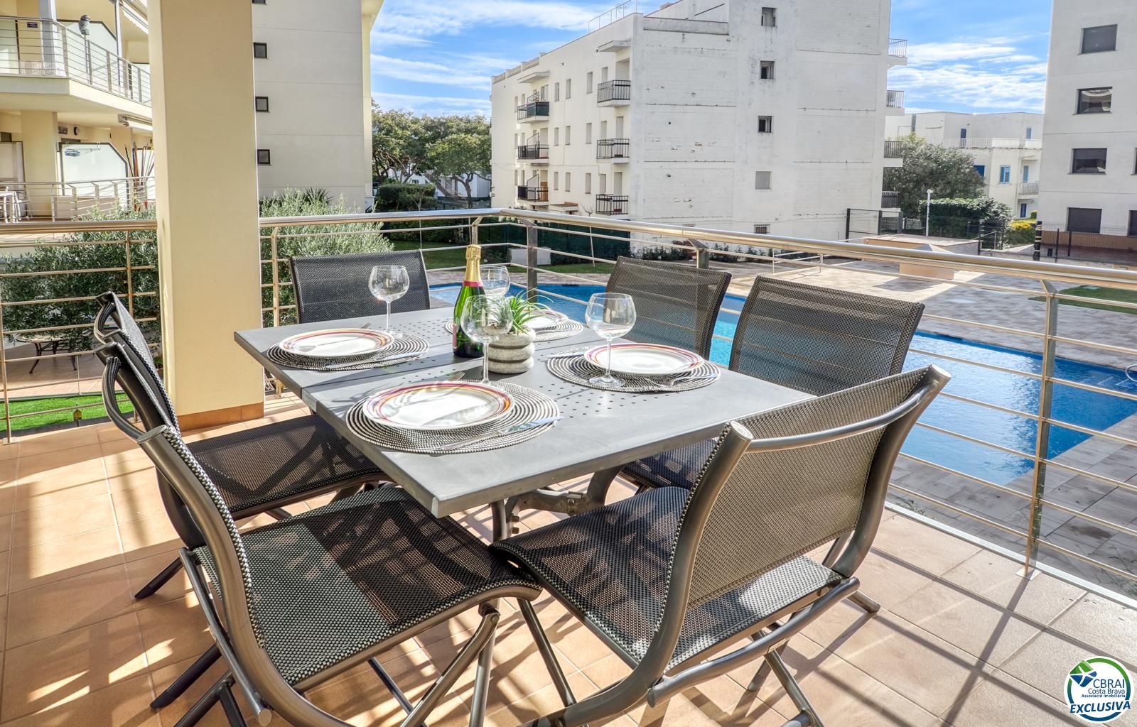 For sale: High-standard apartment in Roses 50 m from the sea - Salatà - Ref. CBR6685 - photo 5
