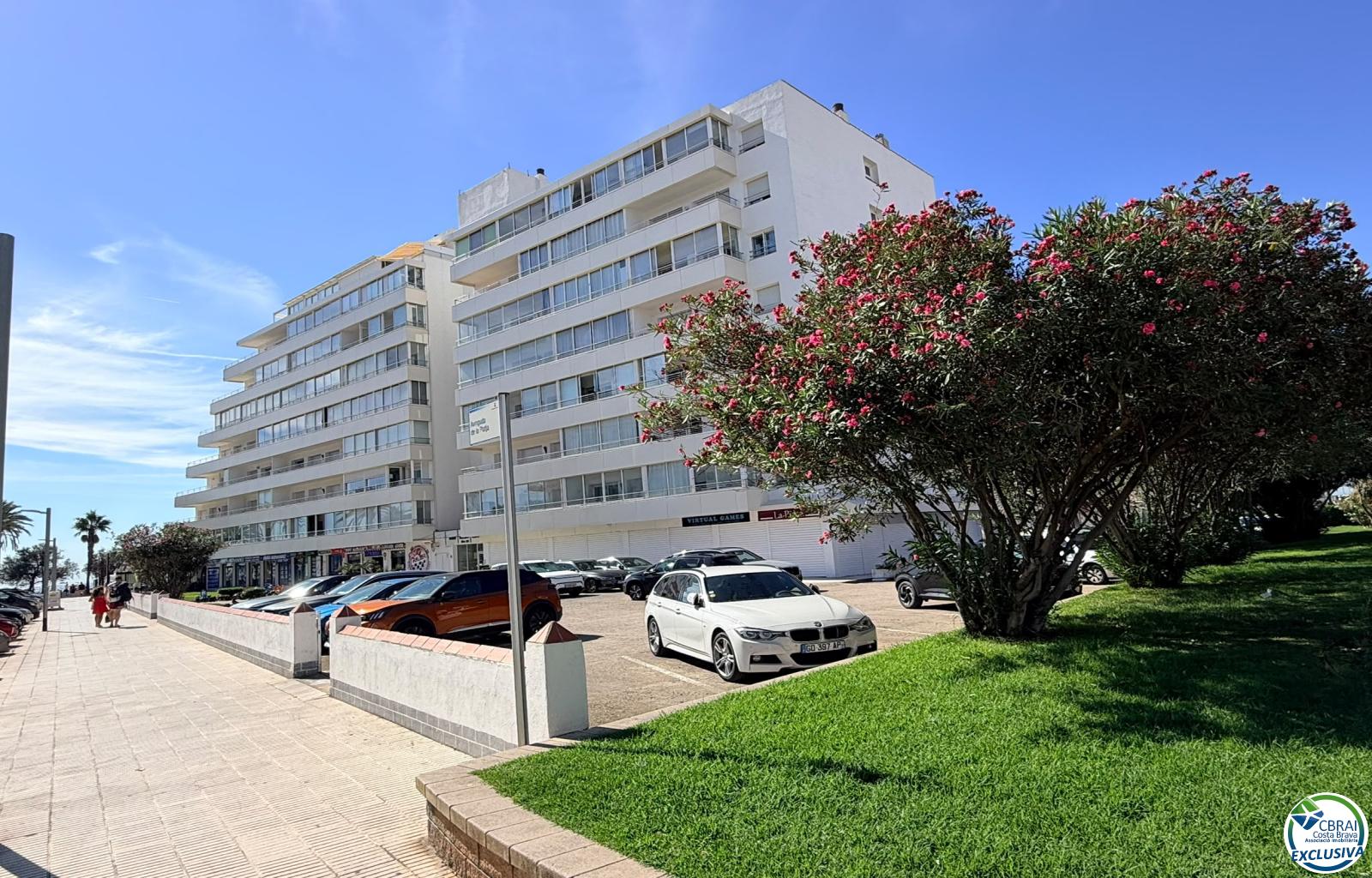 Seafront location, spectacular sea views and fully renovated - Santa Margarida - Ref. CBR6663 - photo 57