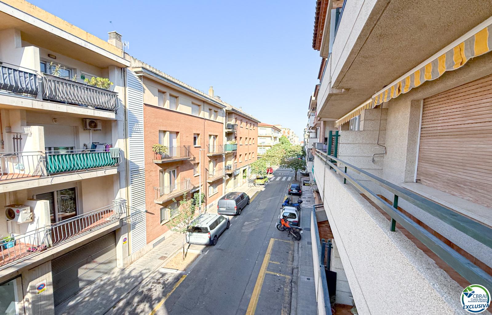 Apartment for Sale in Roses - Centre - Ref. CBR6600 - photo 35