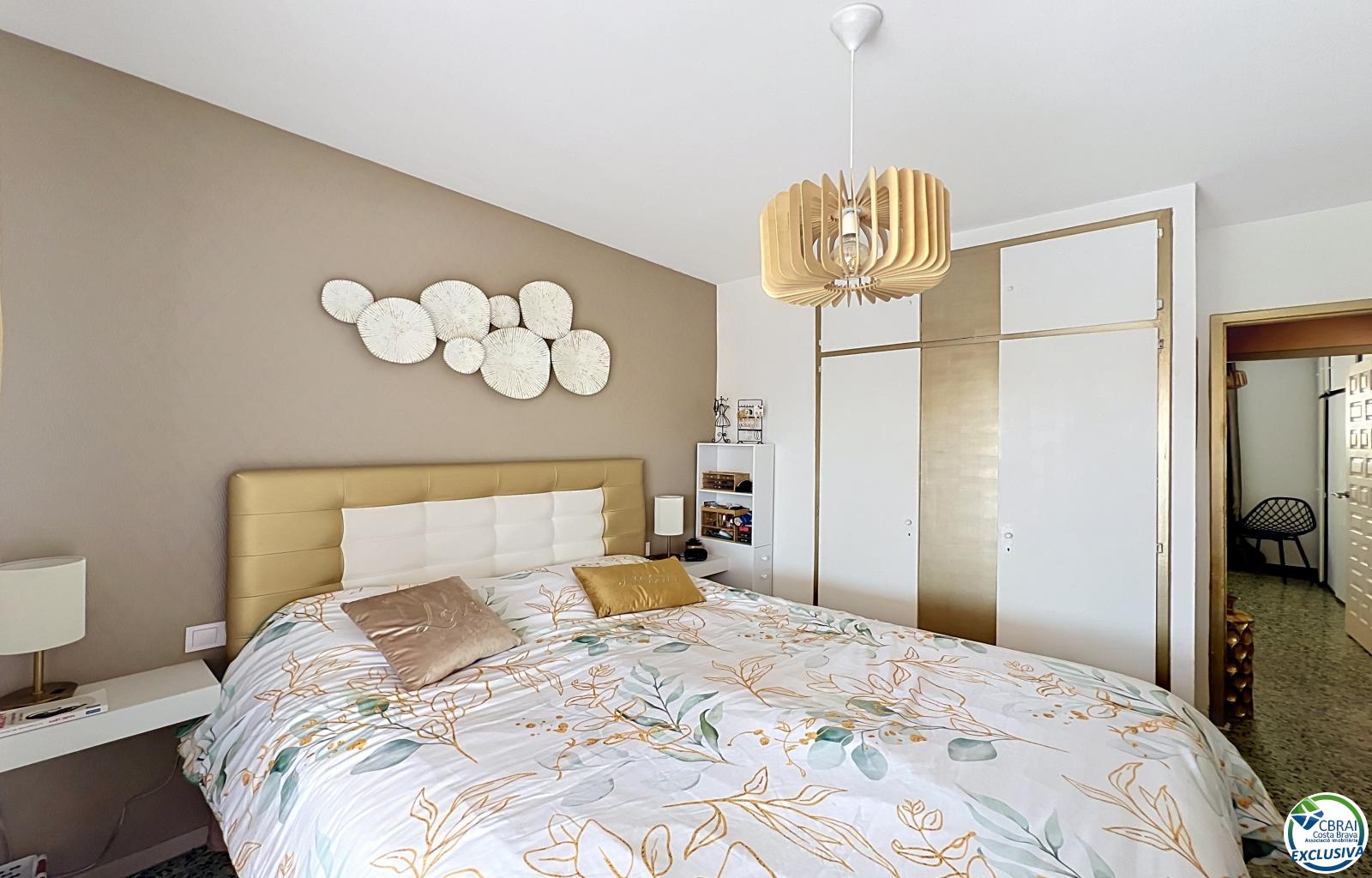 Reformed apartment with terrace at 150 m from the beach – Empuriabrava - Sant Mori - Ref. CBR6644 - photo 19