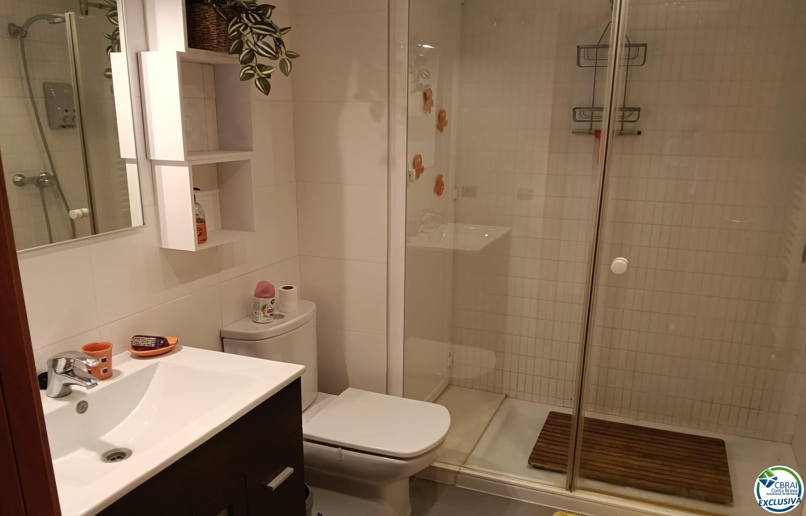 Beautiful top-floor apartment in the center of Rosas - Centre - Ref. CBR6460 - photo 26