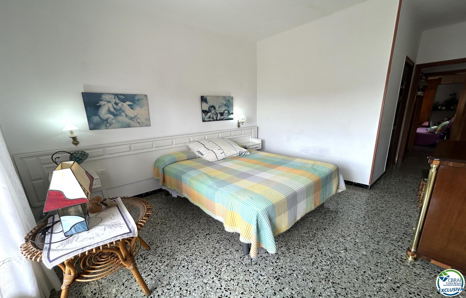 House in Llançà with a tourist license, sea views, and just a few meters from the beach. - Grifeu - Ref. CBR6637 - photo 26