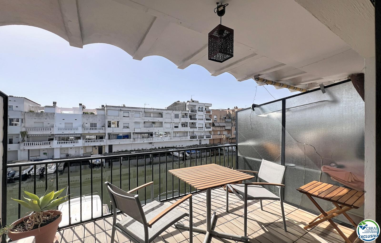 Canal-view apartment with terrace and parking in Empuriabrava - Alberes - Ref. CBR6563 - photo 9