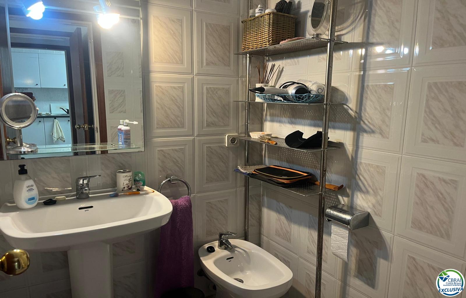Large apartment in the center of Roses with elevator. - Centre - Ref. CBR6552 - photo 15