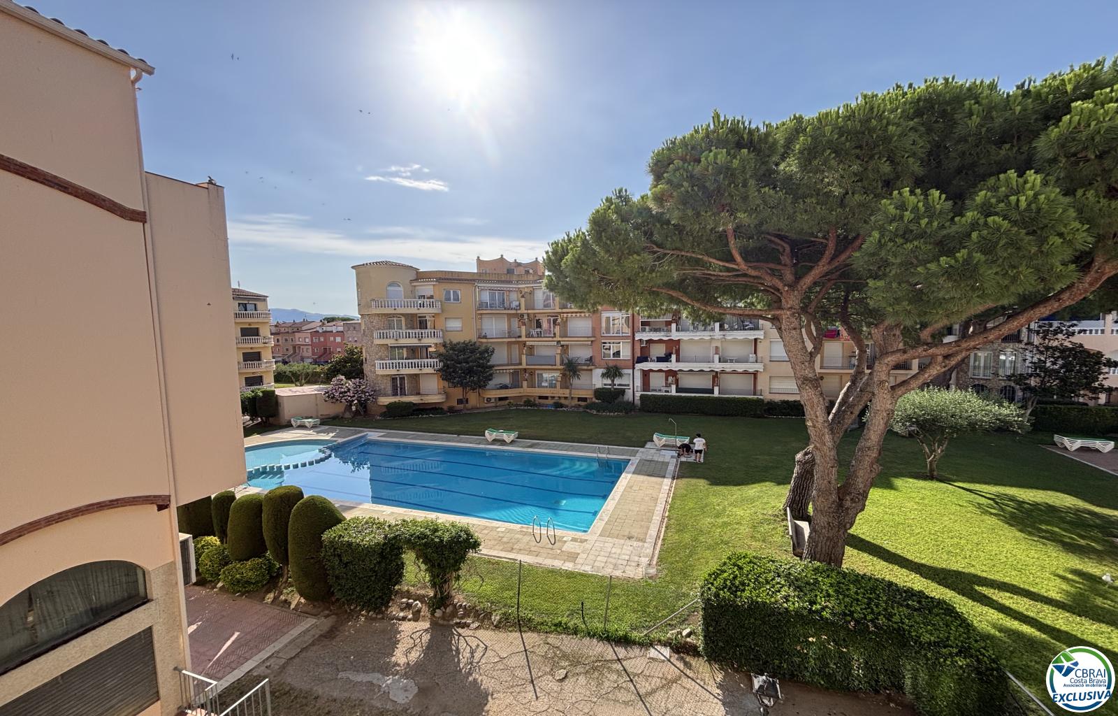 Apartment with terrace and swimming pool in Empuriabrava - Gran reserva - Ref. CBR6545 - photo 17