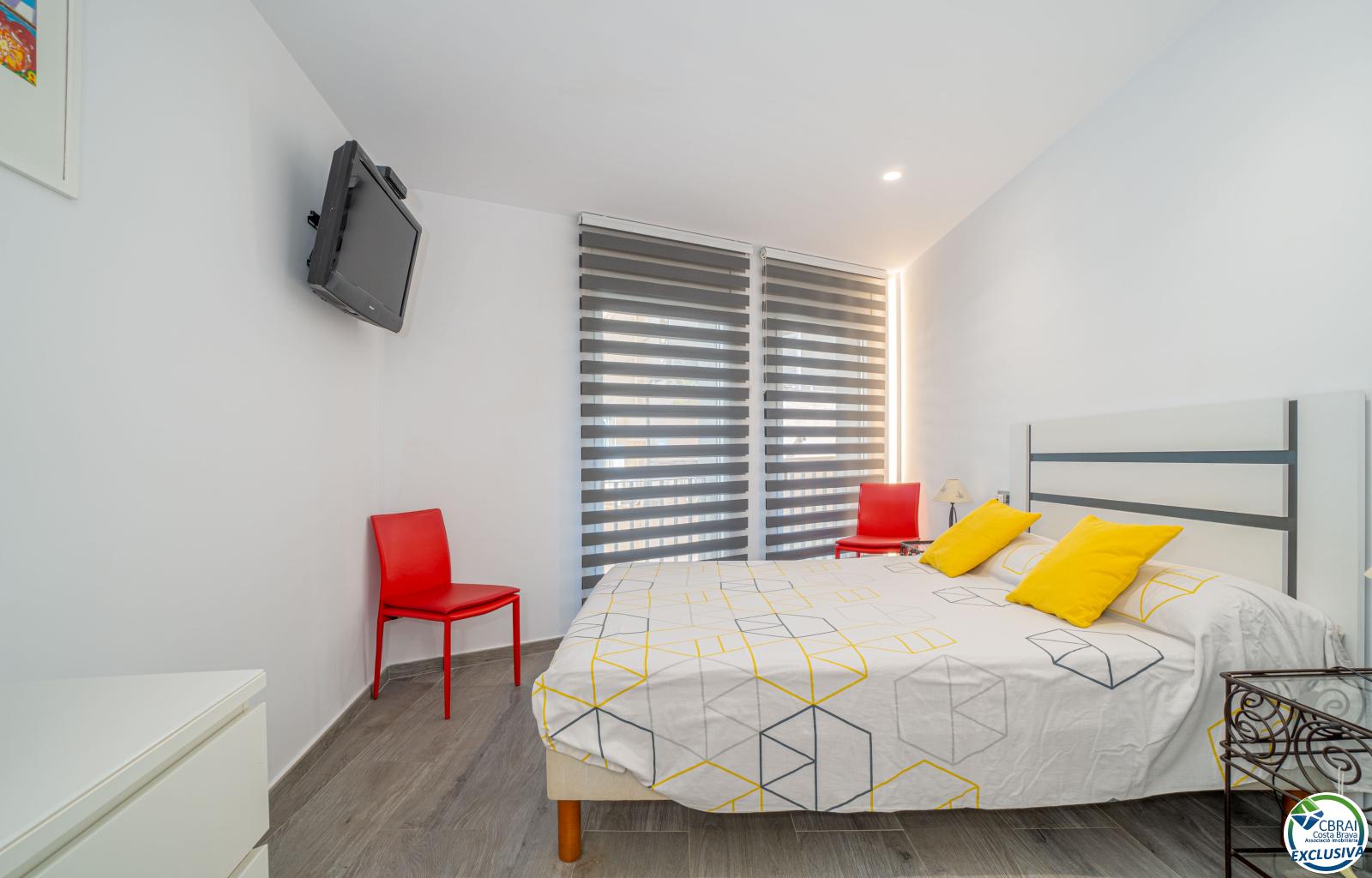 Magnificent Seafront Apartment - Centre - Ref. CBR5993 - photo 28
