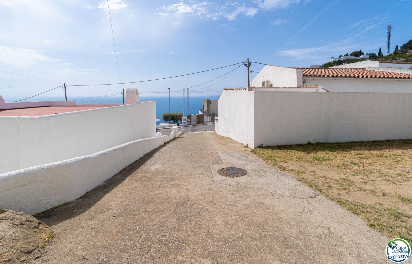 Semi-detached chalet for sale on Joan Timoneda Street - Canyelles - Ref. CBR6446 - photo 35