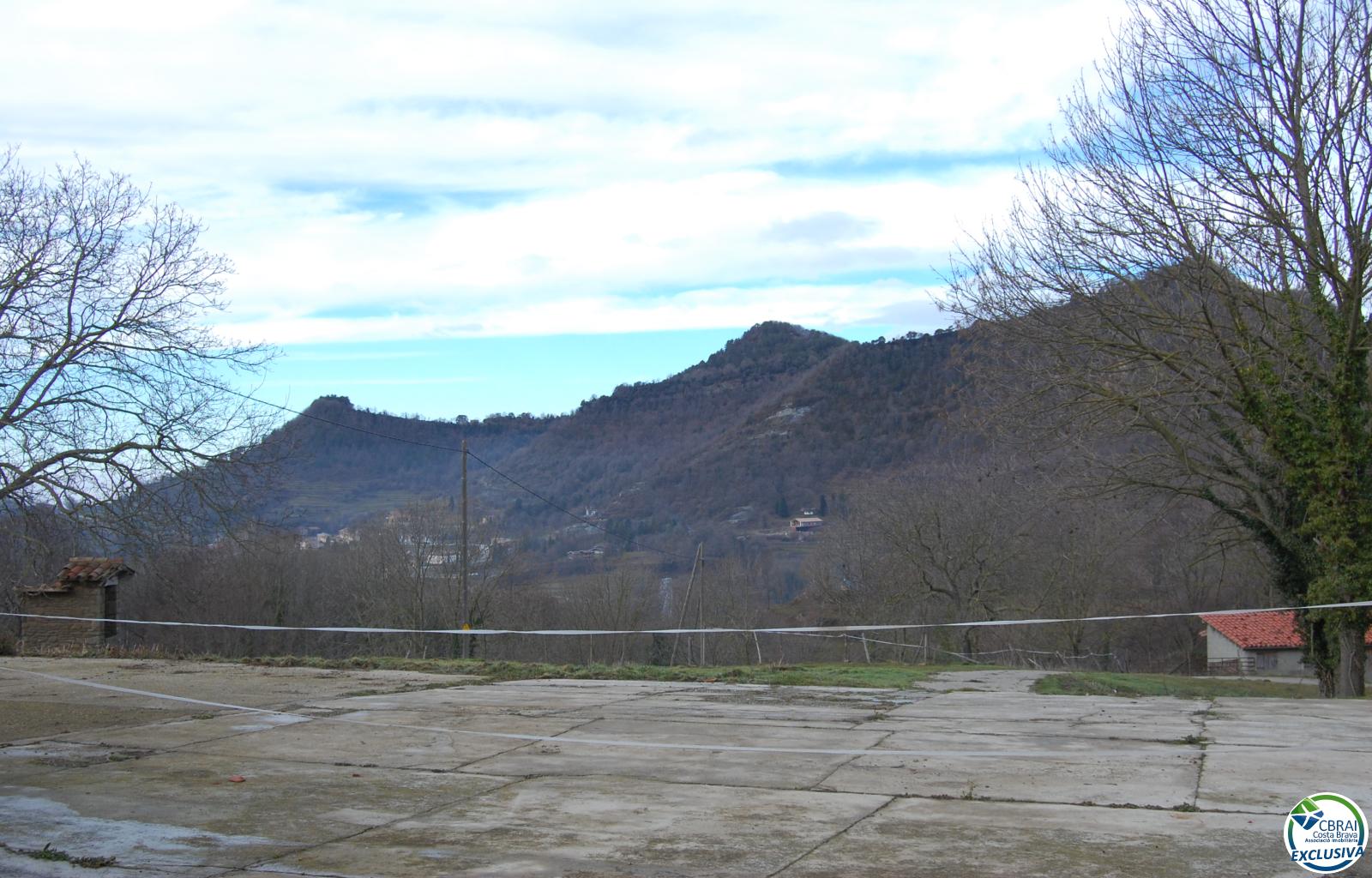 Magnificent livestock and forestry estate in Vidrà, 3.5 km from the village with a paved access road. It covers an area of ​​108 hectares. - Ref. CBR6381 - photo 9