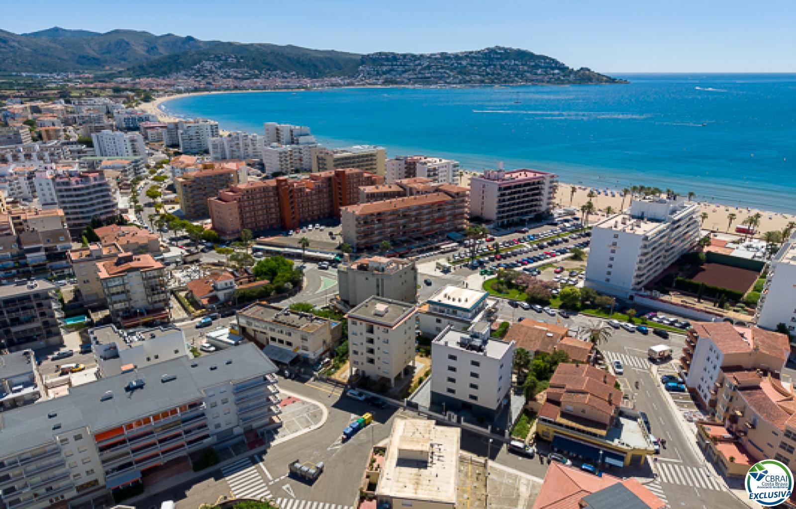 150 metres from the beach with sea views, TOURISTIC LICENCE - Santa Margarida - Ref. CBR6546 - photo 31