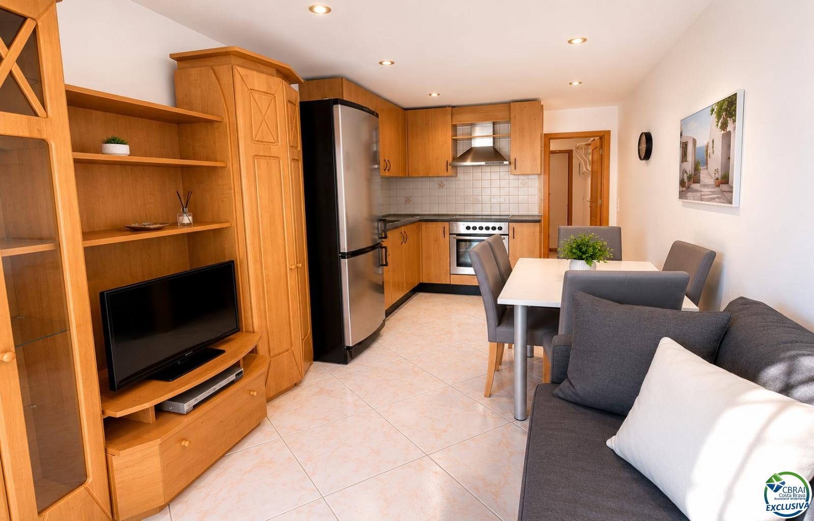 Apartment with canal views, Santa Margarita, Roses - Santa Margarida - Ref. CBR6531 - photo 2