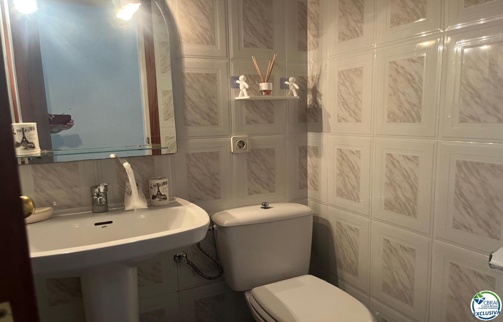Large apartment in the center of Roses with elevator. - Centre - Ref. CBR6552 - photo 16