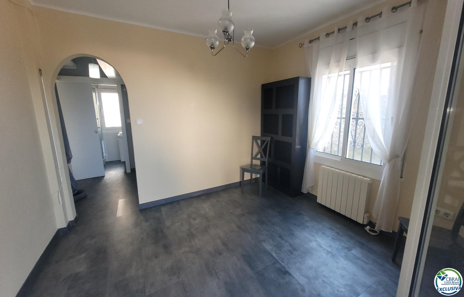ROSES-LLOSA: Sea view apartment for sale - 2on Moll - Ref. CBR6337 - photo 8