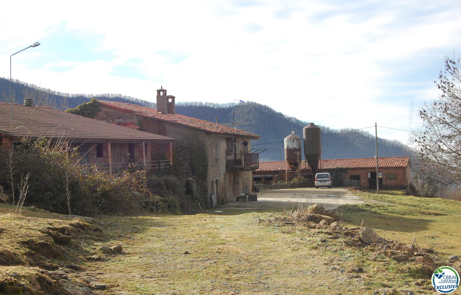 Magnificent livestock and forestry estate in Vidrà, 3.5 km from the village with a paved access road. It covers an area of ​​108 hectares. - Ref. CBR6381 - photo 13