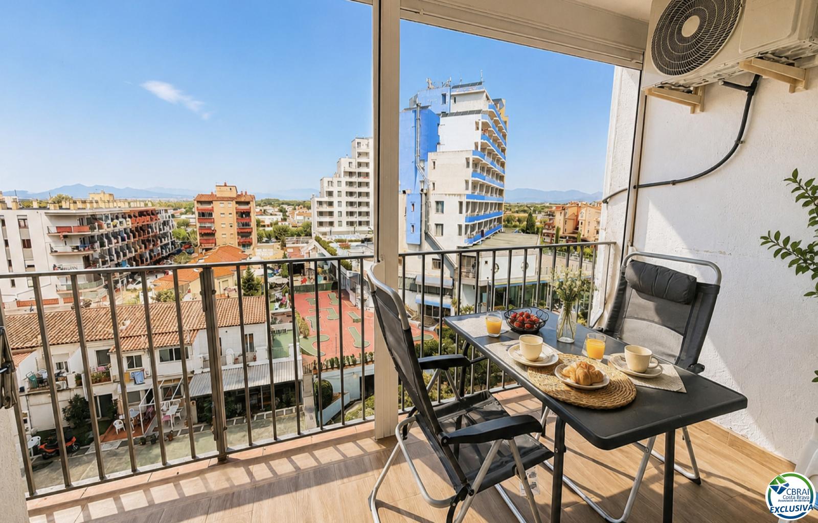 Fully renovated apartment just 100 metres from the beach Tourist licence - Muga - Ref. CBR6614 - photo 3