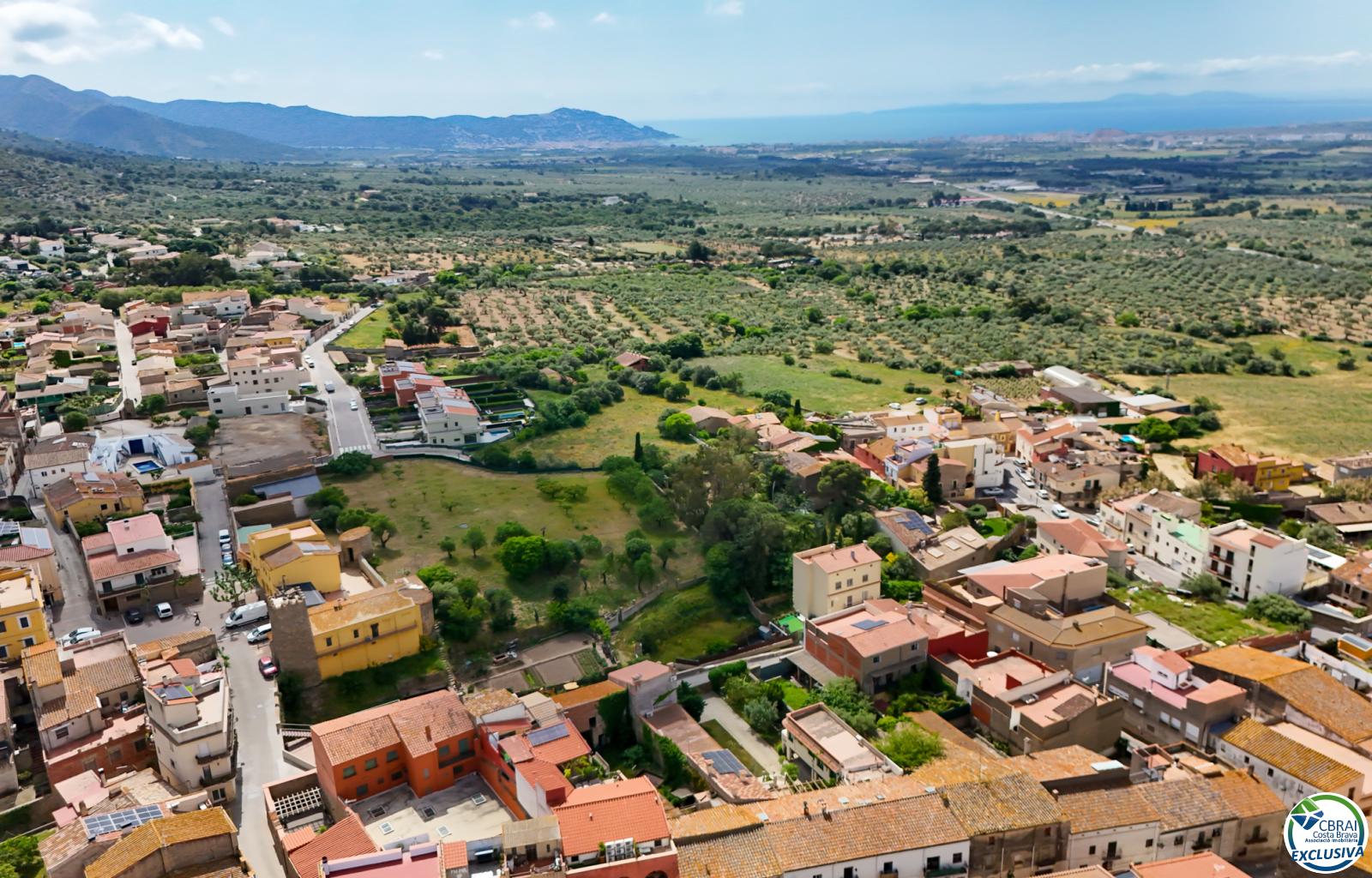 Authenticity and Potential: Village House with "Voltes Catalanes" in the Heart of Palau-saverdera - Centre - Ref. CBR6447 - photo 35