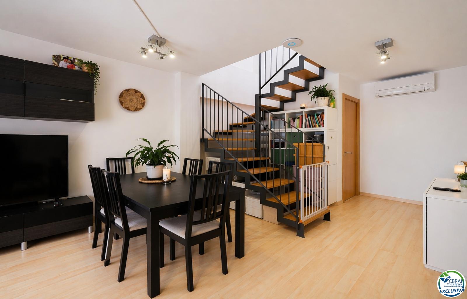 Penthouse duplex with large terrace and parking in central Roses - Centre - Ref. CBR6427 - photo 15