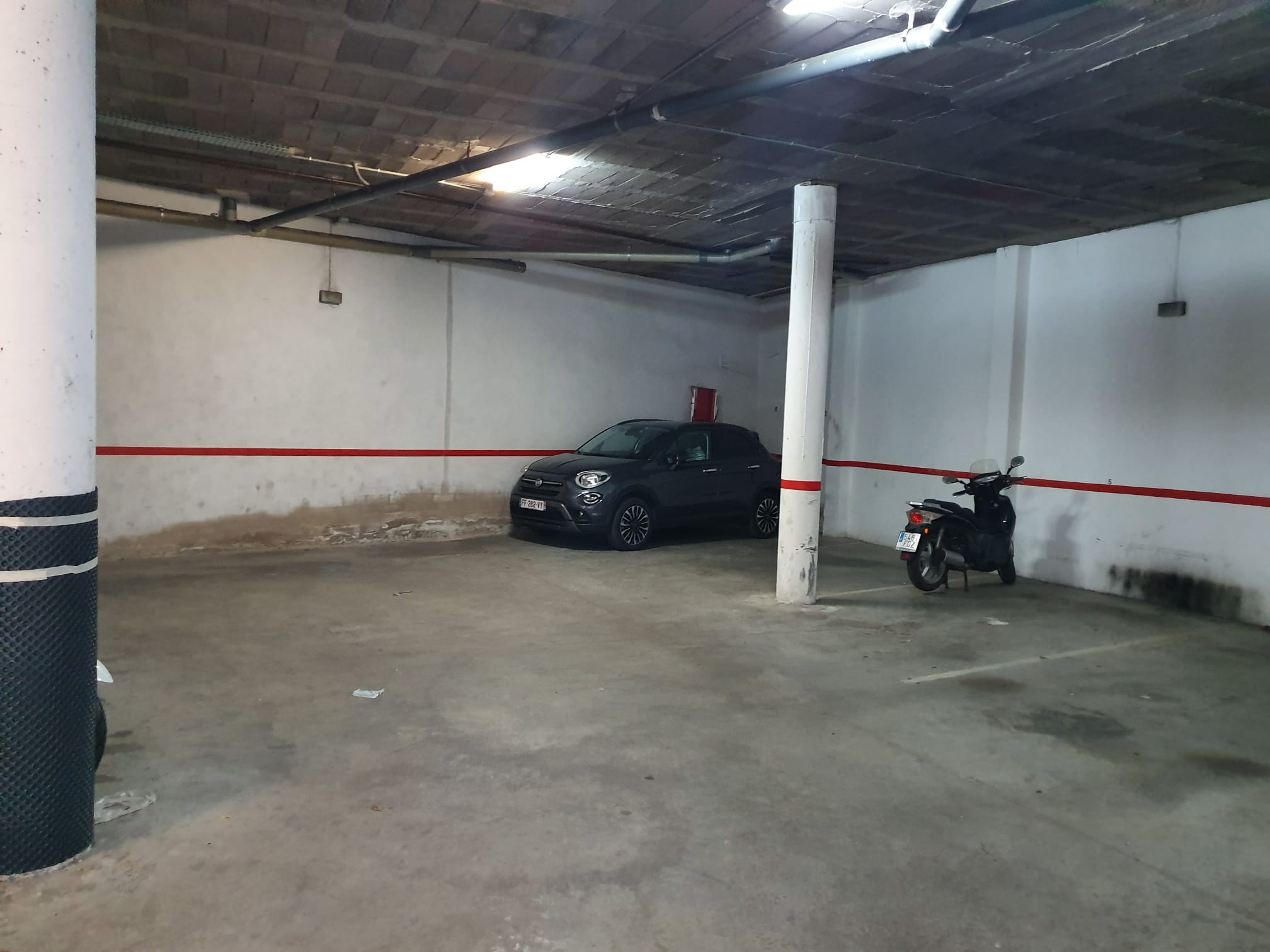 Parking - Roses