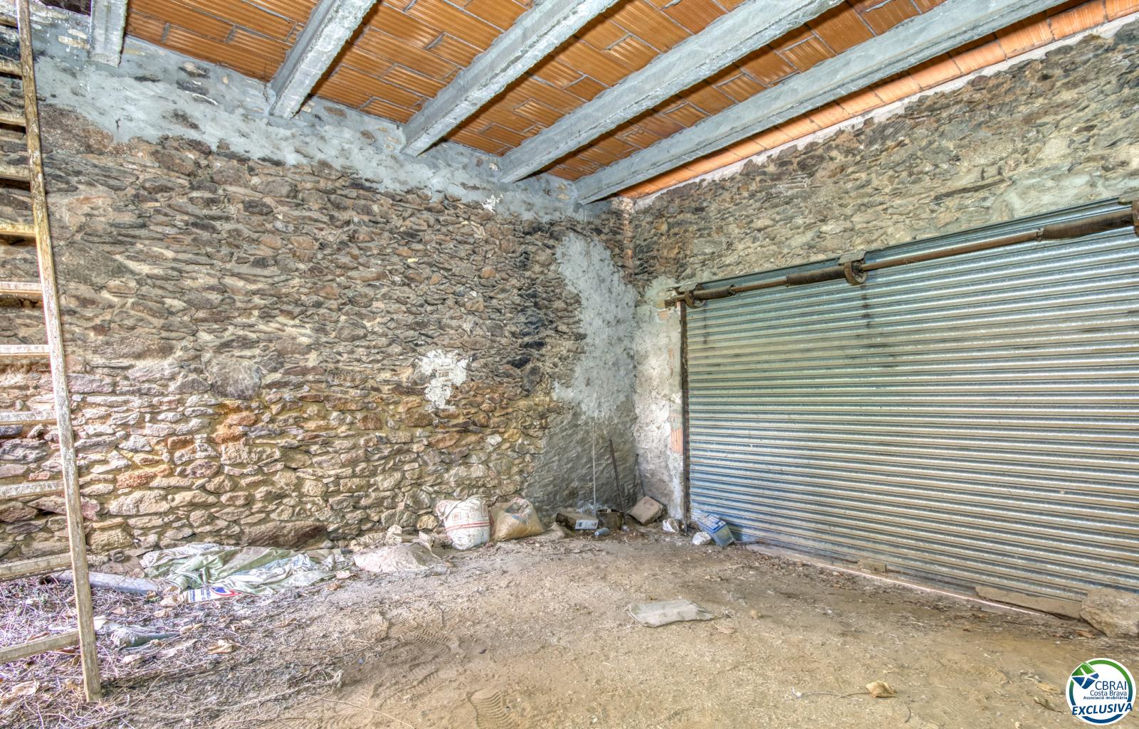 Authenticity and Potential: Village House with "Voltes Catalanes" in the Heart of Palau-saverdera - Centre - Ref. CBR6447 - photo 40