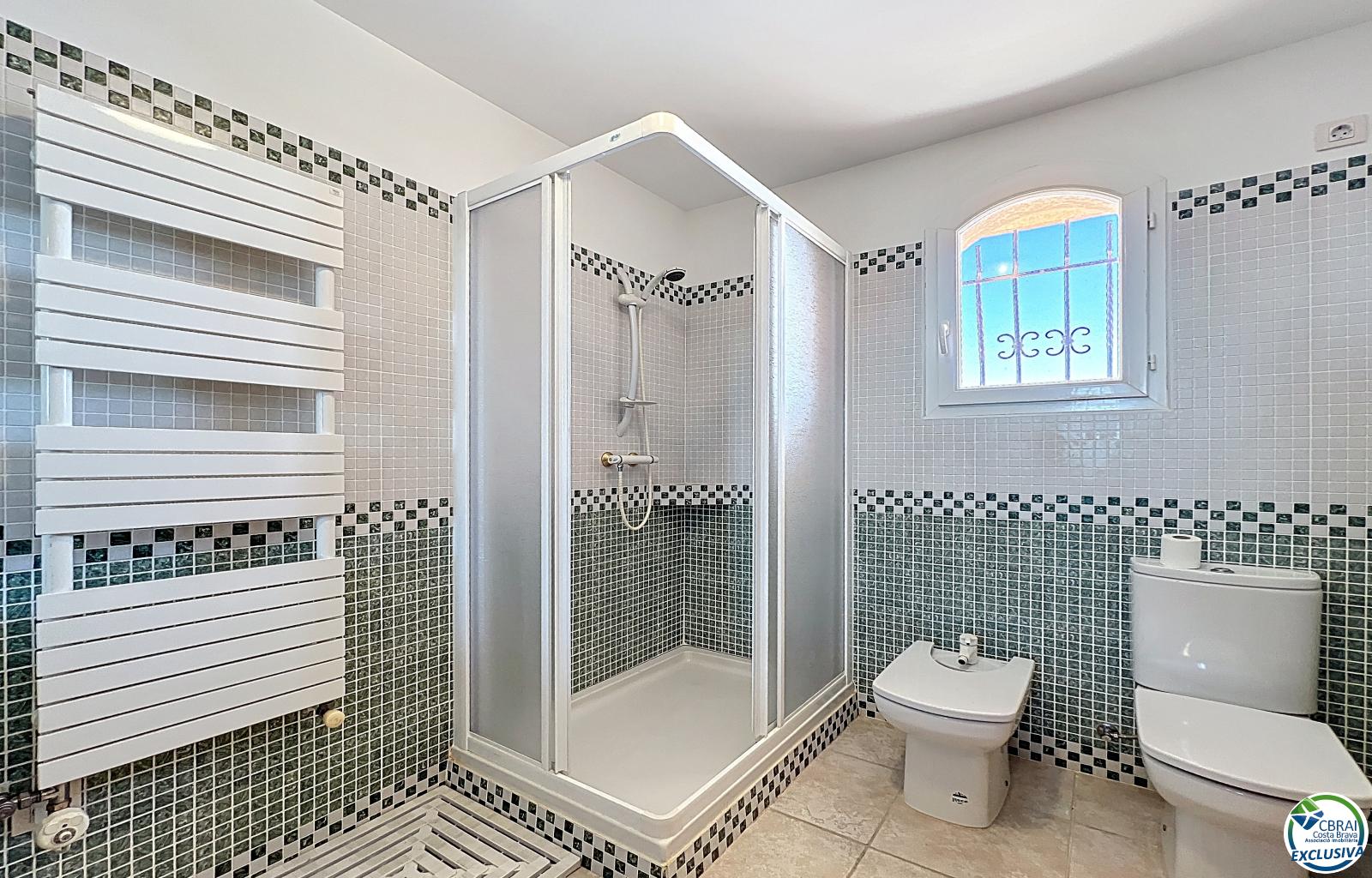 FOR SALE – 🏡 HIGH-STANDING VILLA WITH SEA VIEW IN PAU, COSTA BRAVA - Els Olivars - Ref. CBR5992 - photo 31