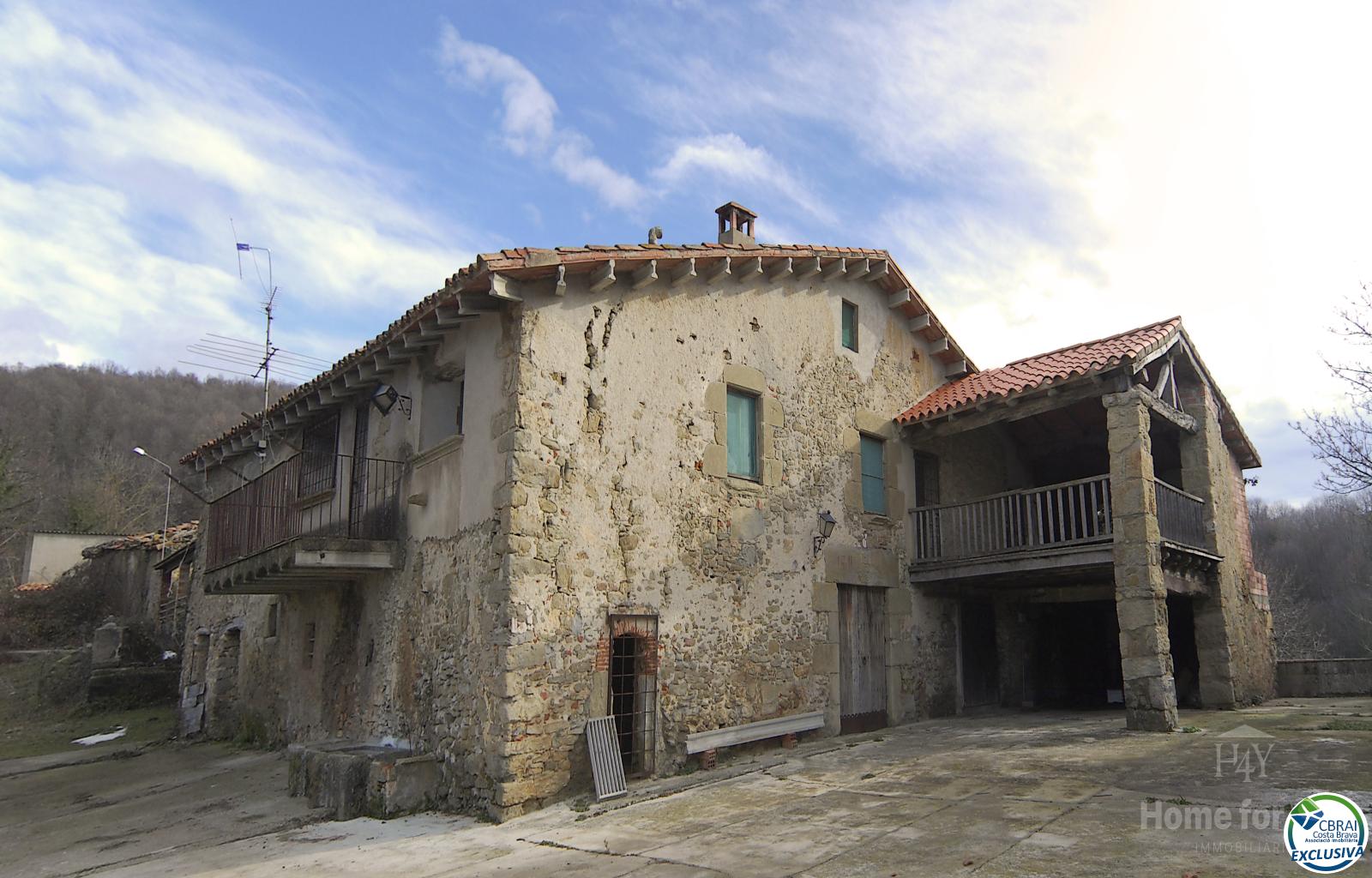 Magnificent livestock and forestry estate in Vidrà, 3.5 km from the village with a paved access road. It covers an area of ​​108 hectares. - Ref. CBR6381 - photo 19