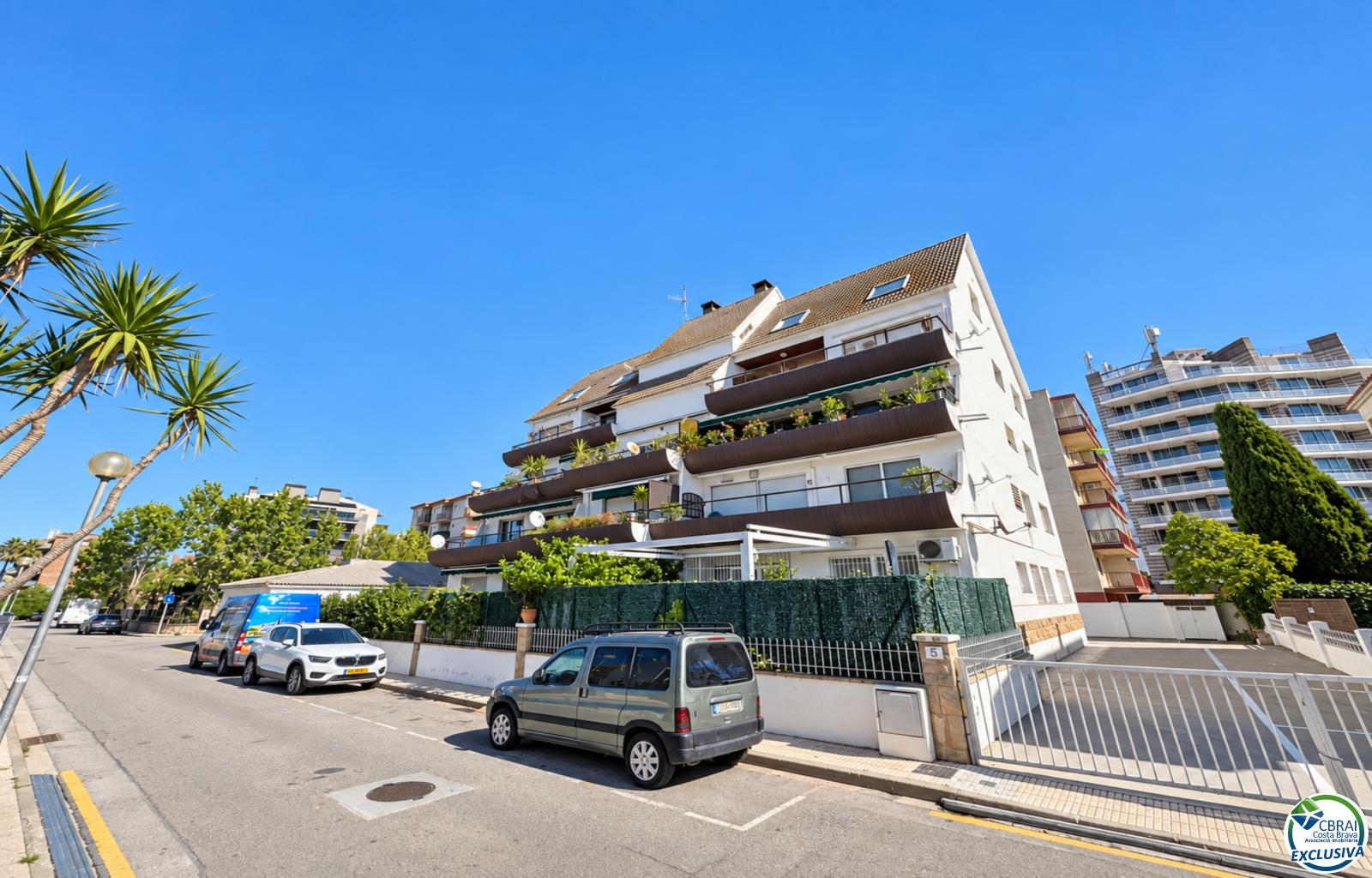 Spacious studio with terrace and tourist licence 80 metres from Santa Margarita beach - Roses - Santa Margarida - Ref. CBR6675 - photo 5