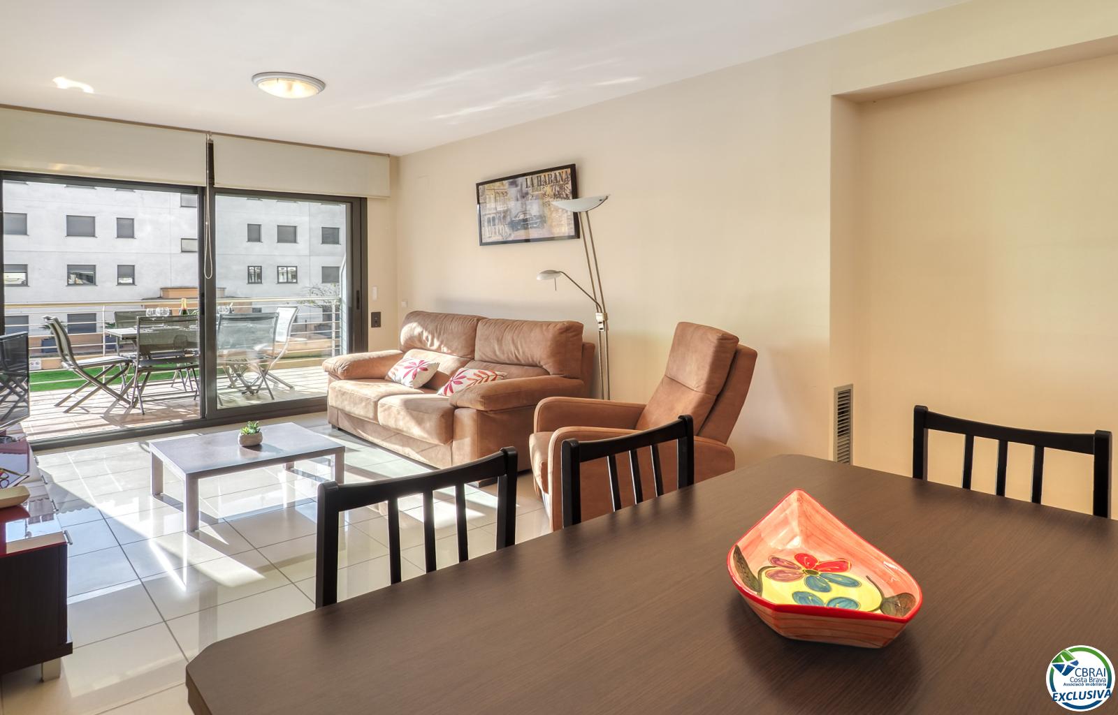 For sale: High-standard apartment in Roses 50 m from the sea - Salatà - Ref. CBR6685 - photo 10