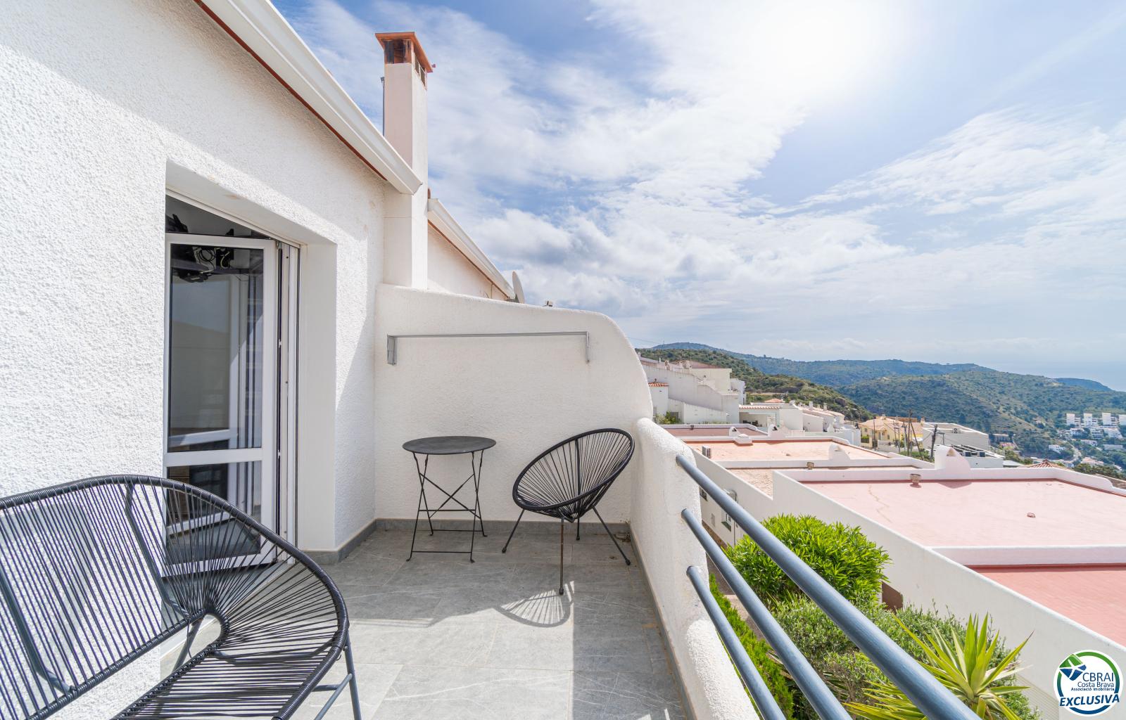 Semi-detached chalet for sale on Joan Timoneda Street - Canyelles - Ref. CBR6446 - photo 20